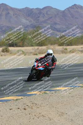 media/Mar-24-2025-Moto Forza (Mon) [[57ce5c5cff]]/1-Advanced Group/Session 3 (Turn 6 Inside)/
